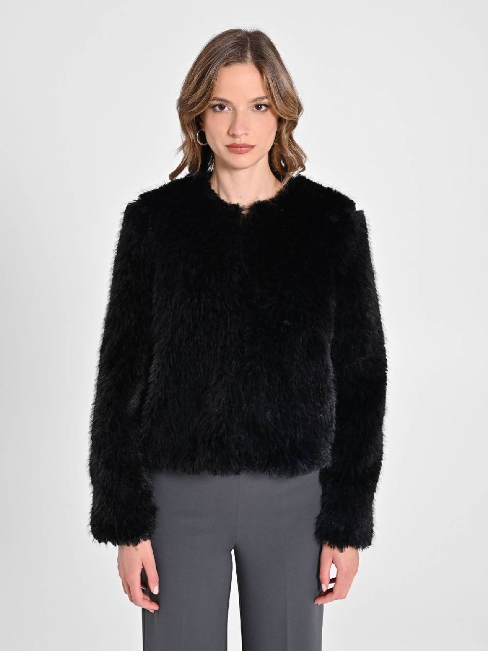 Rinascimento Cappotto Faux Fur Comprane uno, ottenene uno gratis
