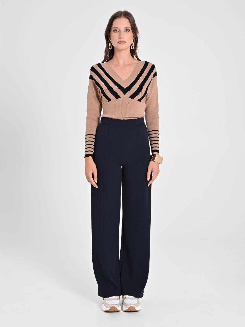 Rinascimento Pantaloni Cropped Blu Navy In vendita