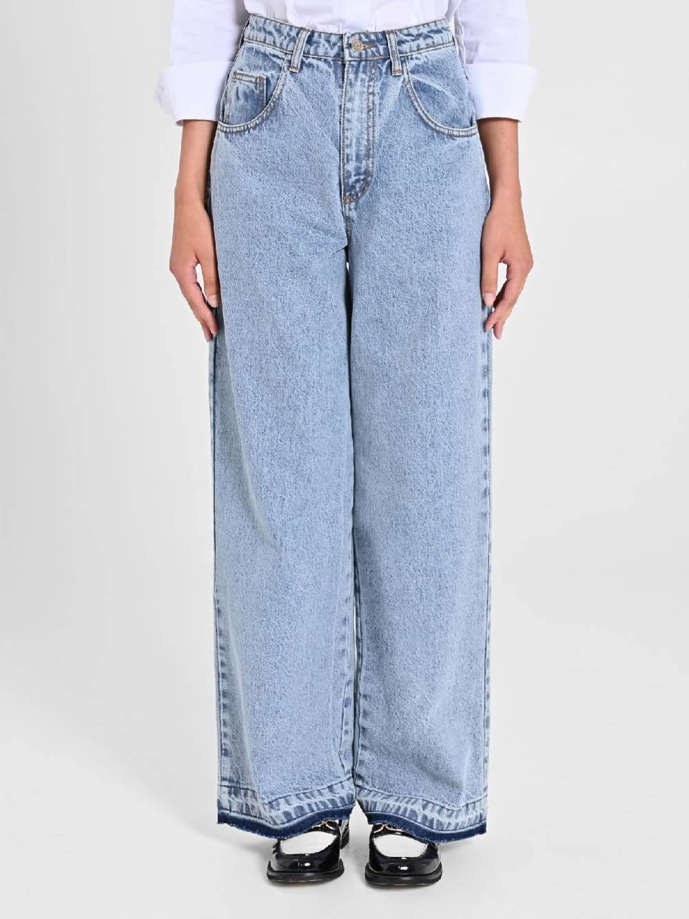 Rinascimento Jeans Chiari Wide Leg In Linea