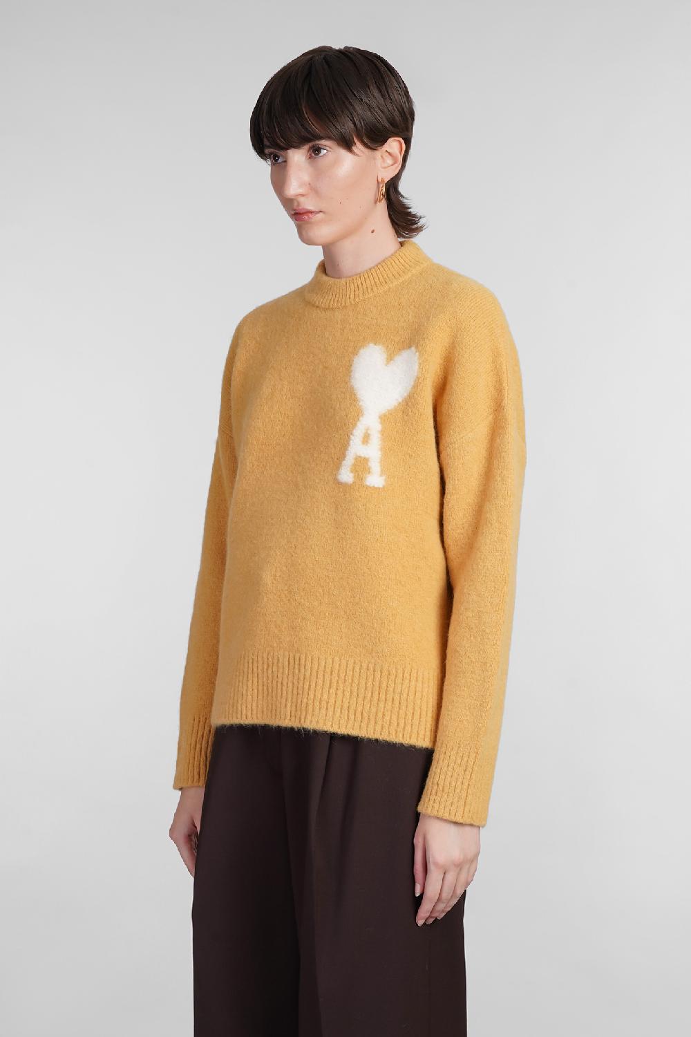 Deliberti Ami Paris Maglia in lana gialla cod. 402082 - Deliberti The Luxury Shopping Offerta speciale della fabbrica