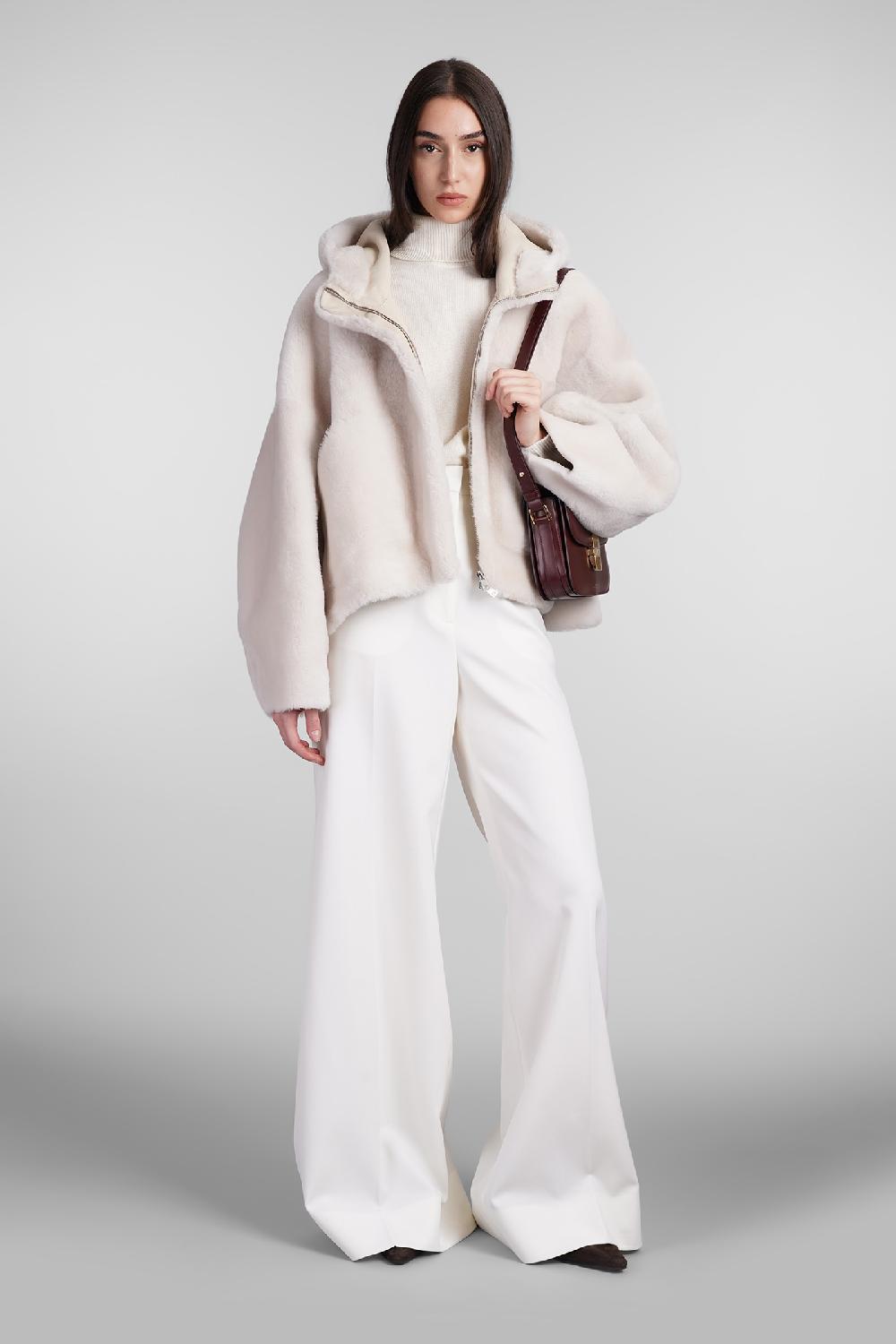 Deliberti Blancha Pelliccia in pelle bianca cod. 407905 - Deliberti The Luxury Shopping Cyber Monday