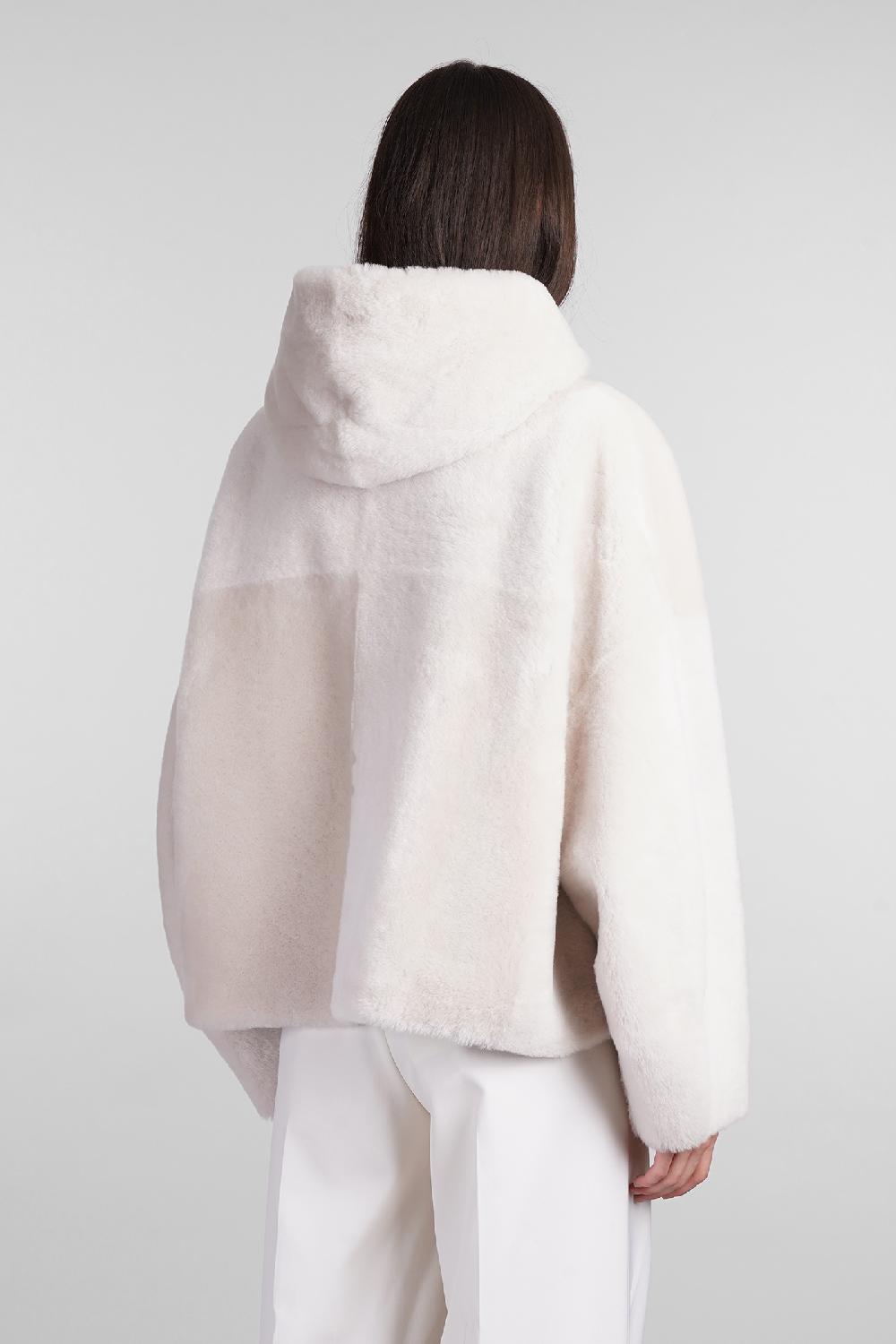 Deliberti Blancha Pelliccia in pelle bianca cod. 407905 - Deliberti The Luxury Shopping Cyber Monday