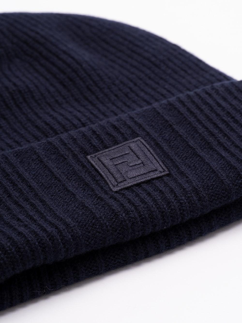 Fendi FF` Label Beanie Convenienza