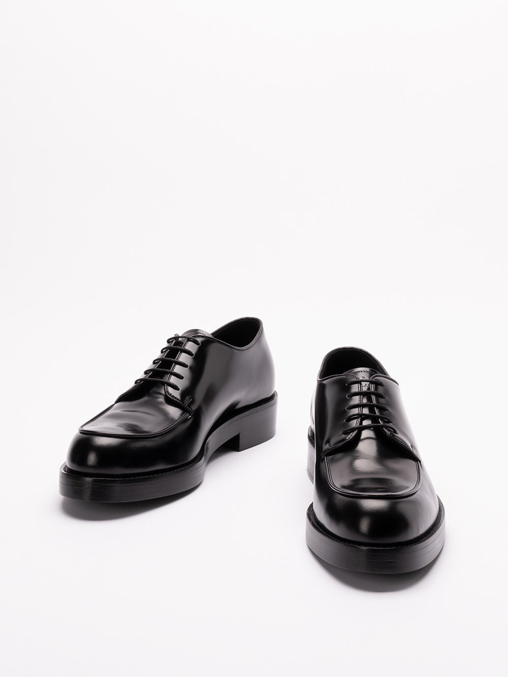 Prada Brushed Leather Derby Shoes Acquista Ora