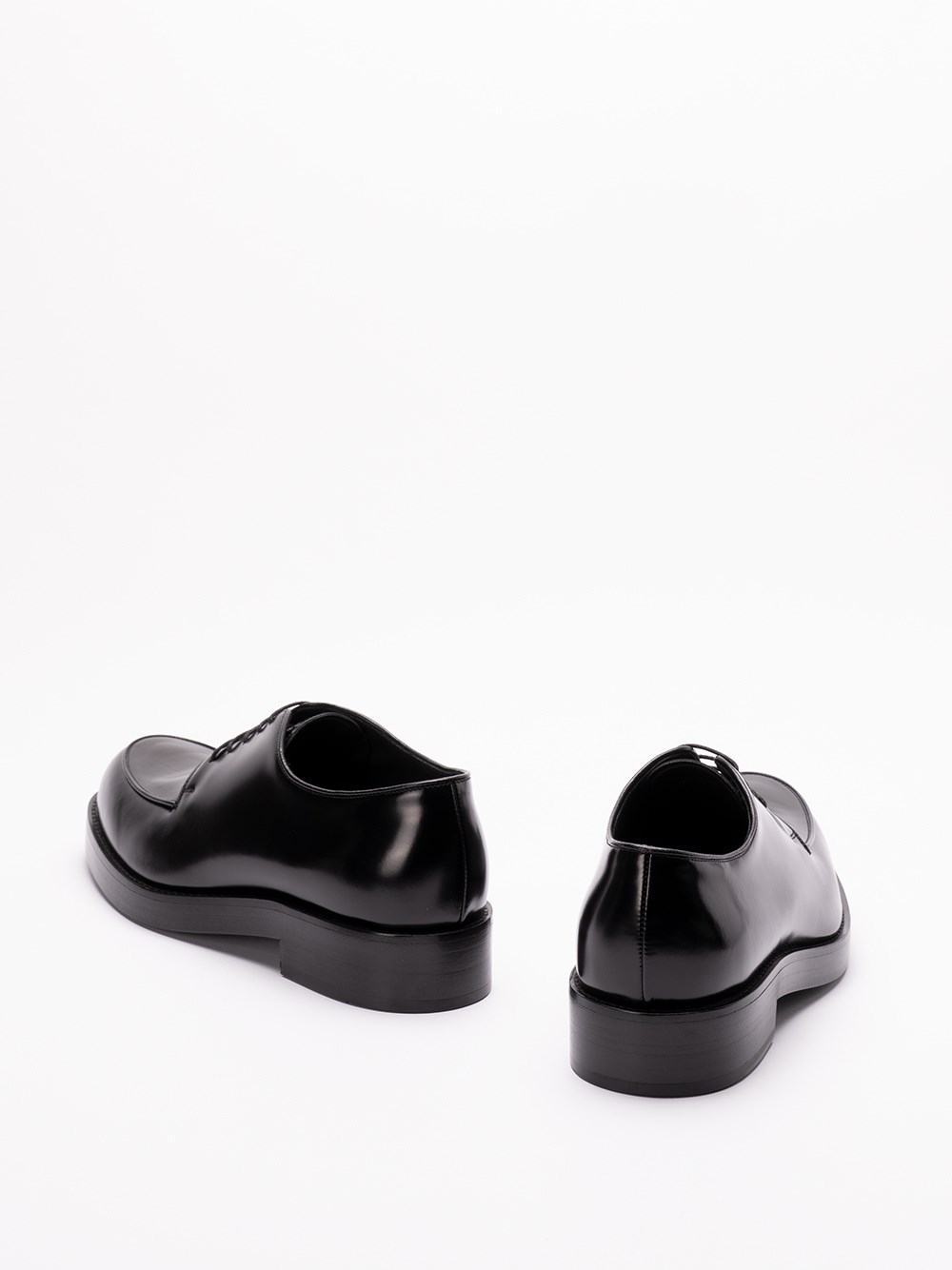 Prada Brushed Leather Derby Shoes Acquista Ora