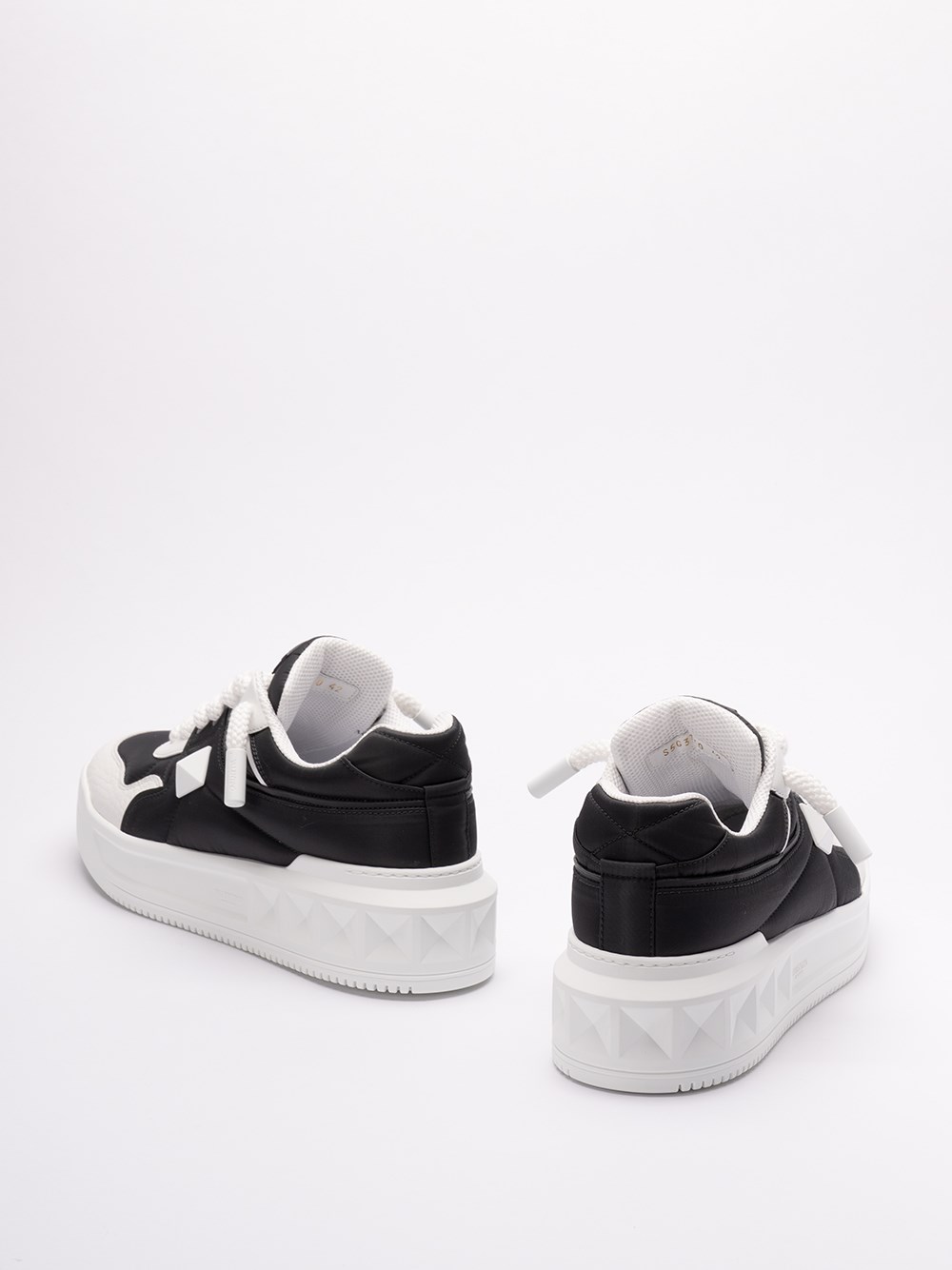 Valentino garavani `One Stud XL` Sneakers Vendite Flash