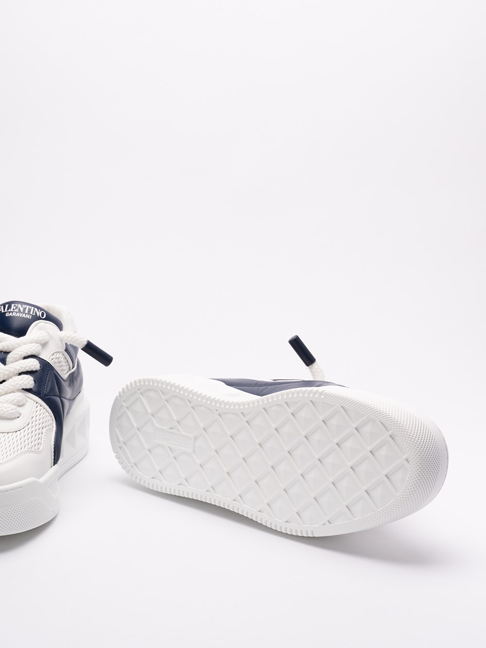 Valentino garavani `One Stud XL` Sneakers Offerta natalizia