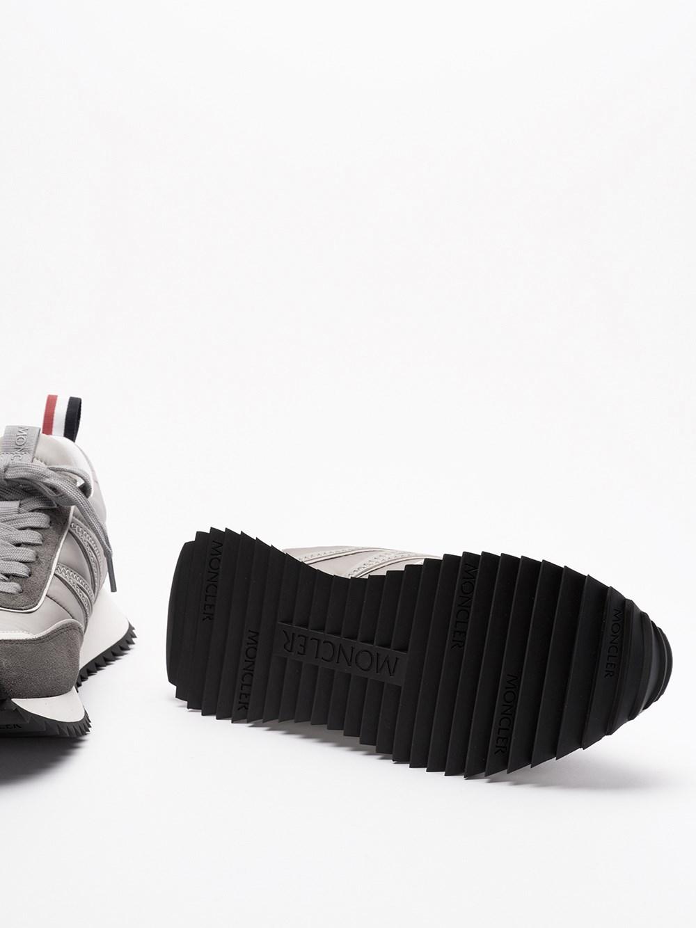Moncler `Pacey` Low-Top Sneakers Offerta