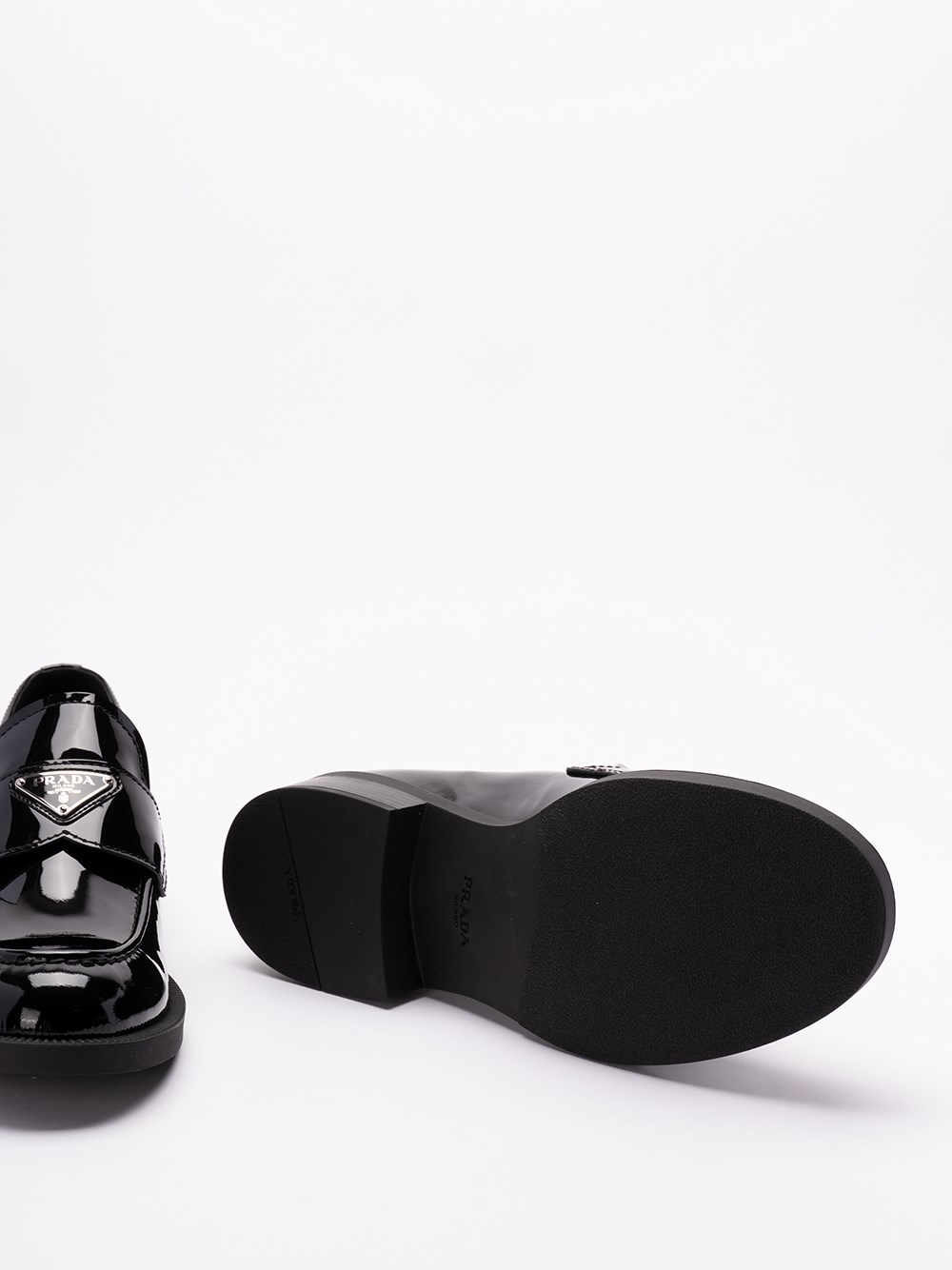Prada Patent Leather Loafers I Più Venduti