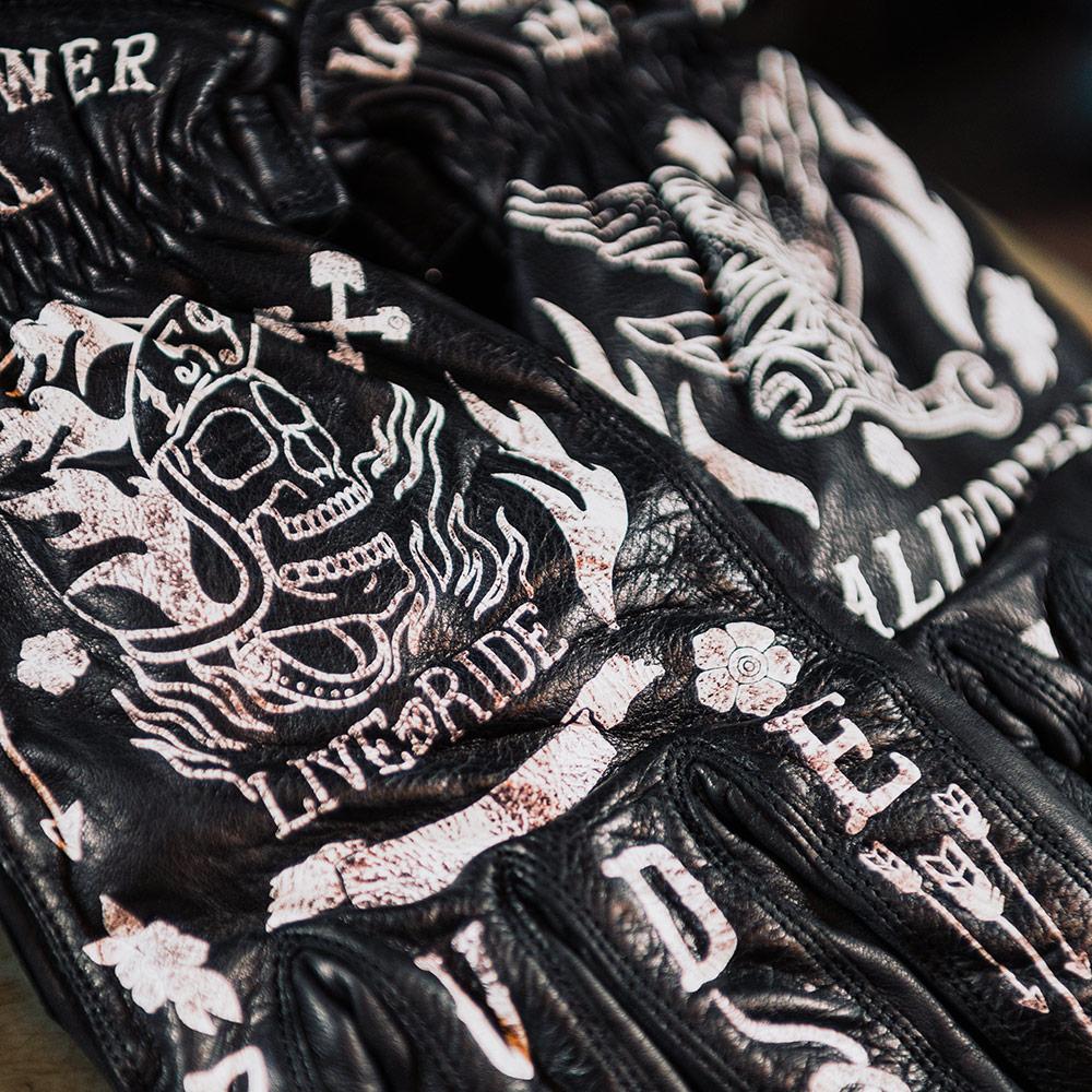 Rude Riders Guanti moto in pelle Tattoo Black Vendita Calda