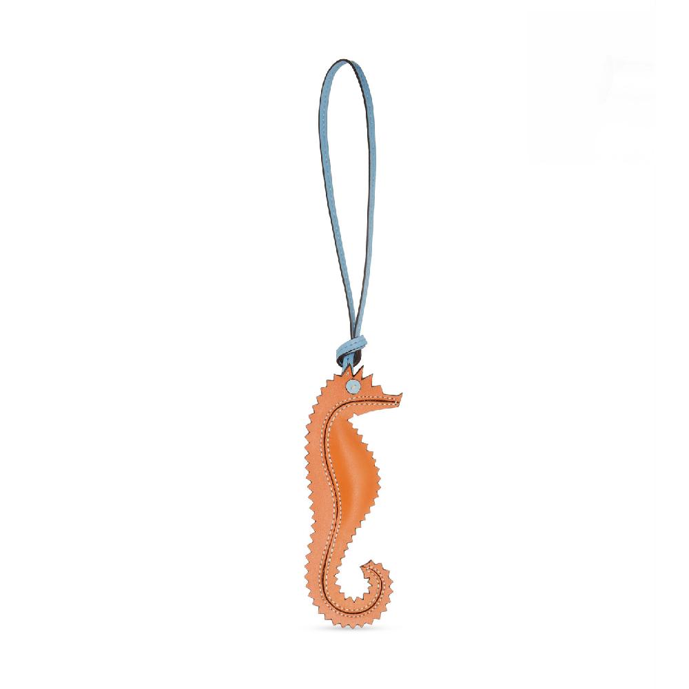 Santoni Charm cavalluccio marino in pelle arancione Offerte
