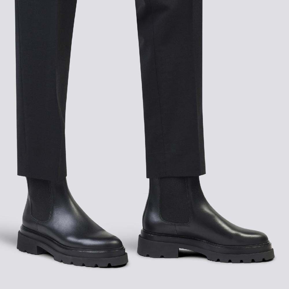 Santoni Stivaletto chelsea da donna in pelle nera 2025