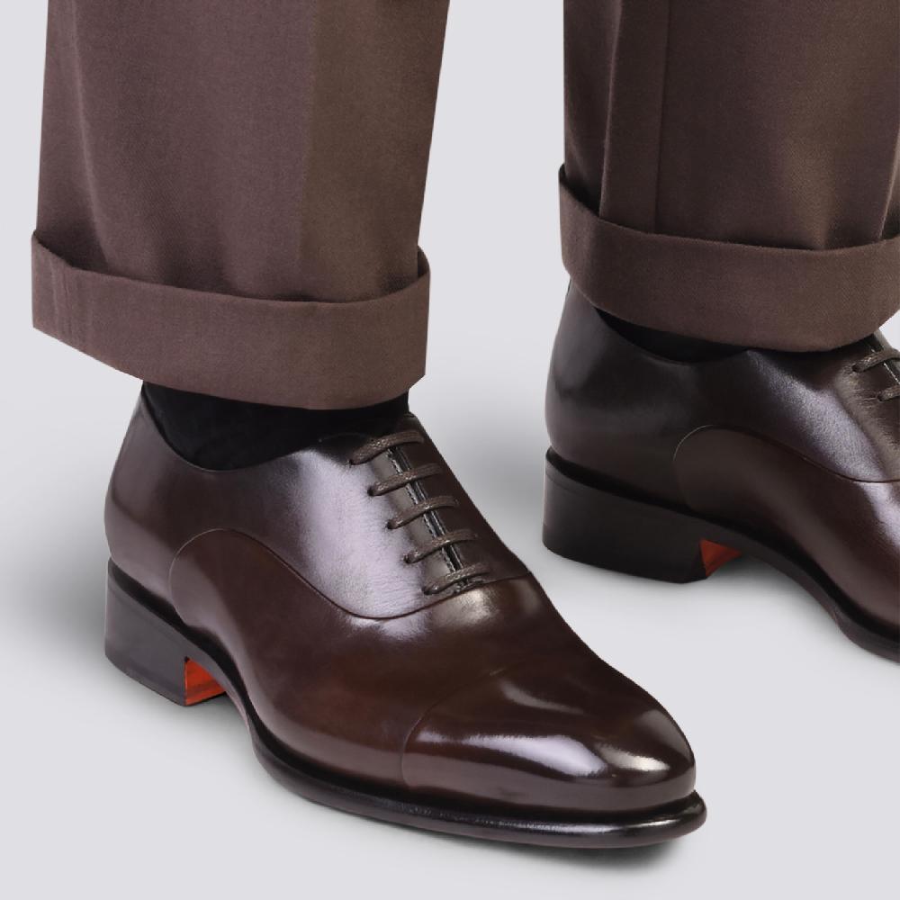Santoni Stringata oxford da uomo in pelle anticata marrone In Linea