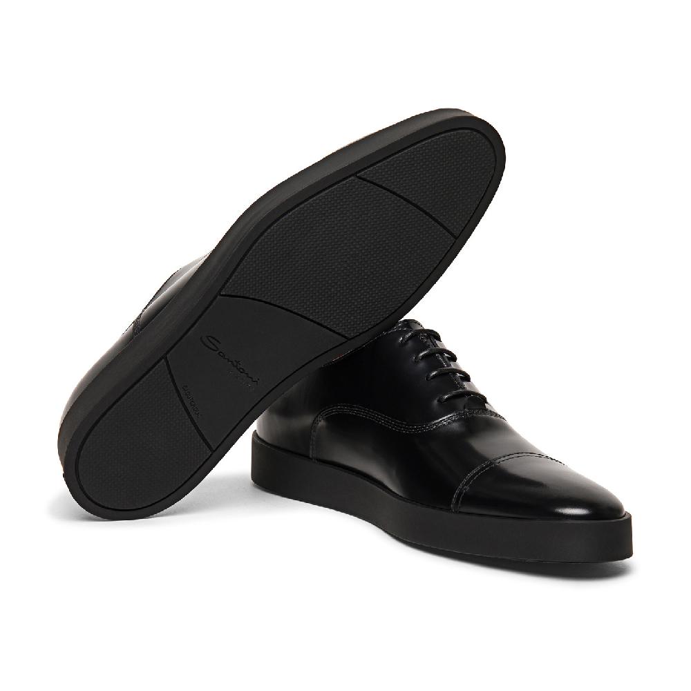 Santoni Stringata oxford da uomo in pelle lucida nera Prezzo Ridotto