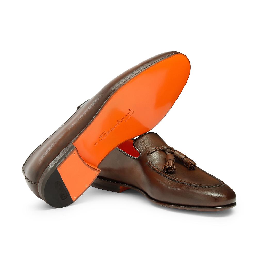 Santoni Mocassino con nappe da uomo in pelle anticata marrone Solo un giorno rimasto