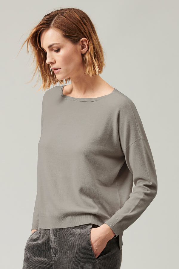 Transit Par Such Maglia oversize in viscosa e lana. linea a scatola collo a barchetta – Transit Presa
