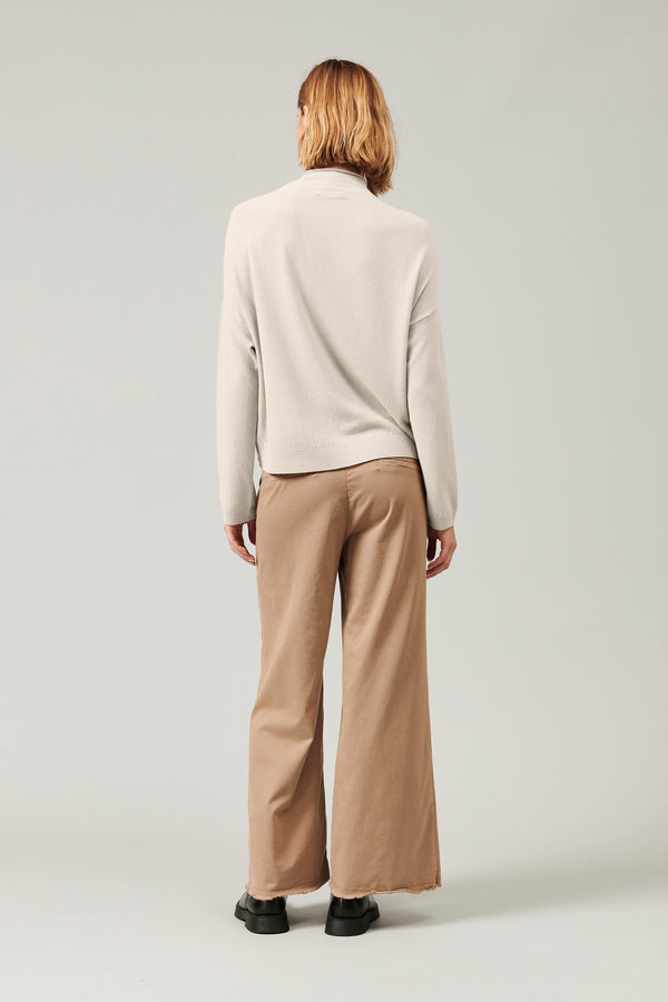 Transit Par Such Maglia oversize in viscosa e lana. linea a scatola collo a vulcano | – Transit Offerta