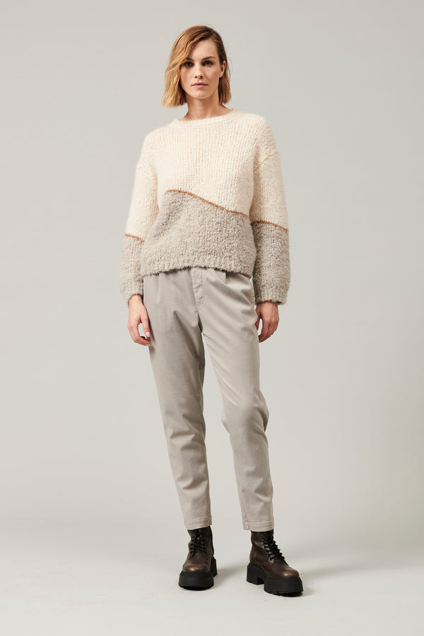 Transit Par Such Maglia oversize girocollo in filato di alpaca naturale con texture bou – Transit Vendita Calda