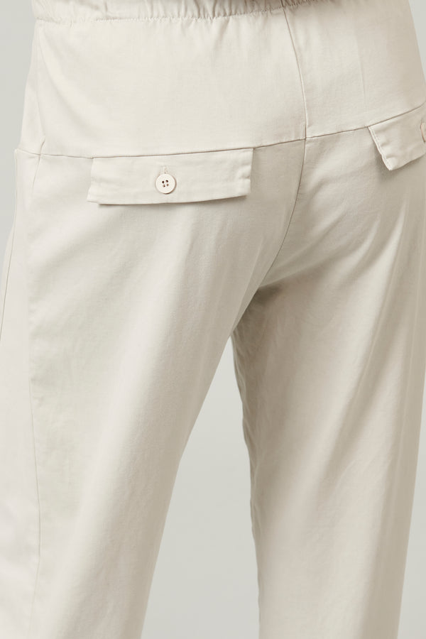 Transit Par Such Pantalone comfort fit con tasche davanti in viscosa e cotone stretch. – Transit Presa