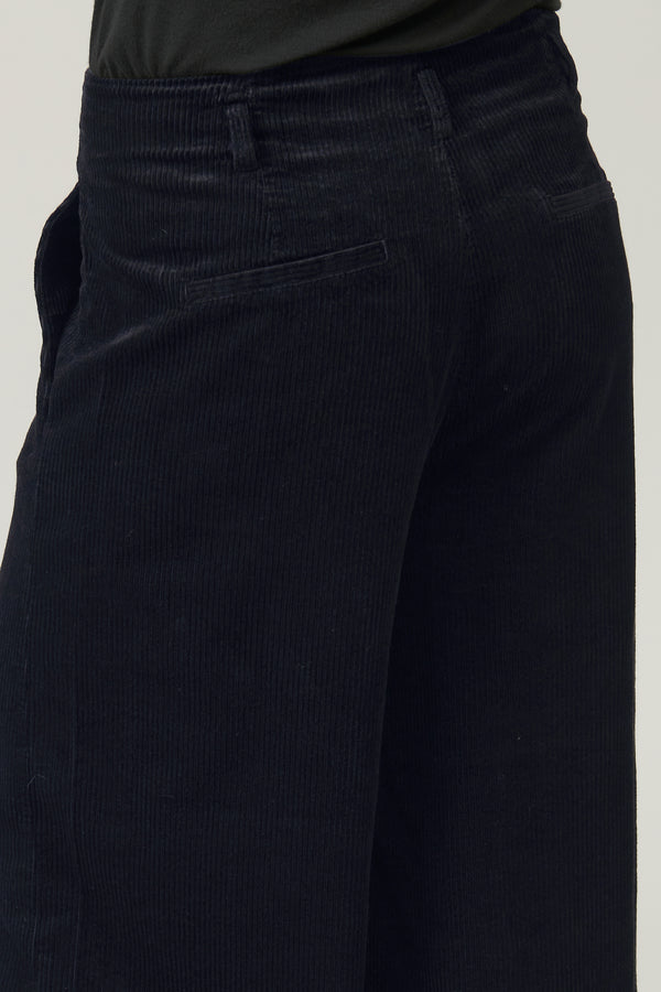 Transit Par Such Pantalone corto gamba larga in velluto a coste di viscosa e cotone str – Transit Negozi Online
