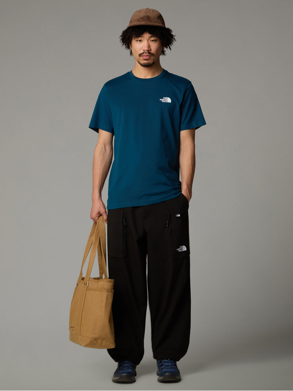 THE NORTH FACE T-shirt Regular Fit con Logo Petrolio Shopping Online