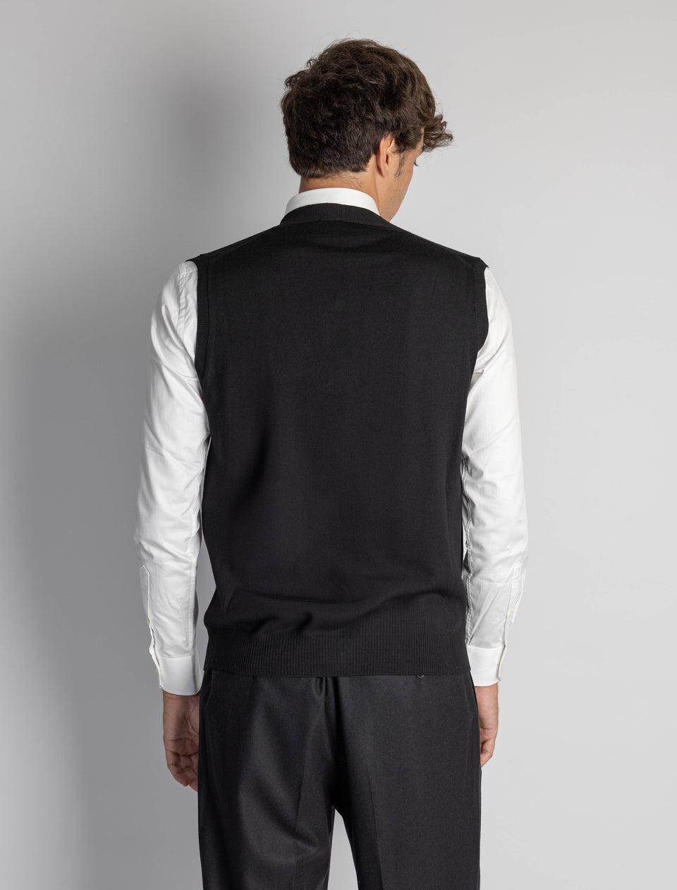 ALPHA STUDIO Gilet con Scollo a V Nero Offerta