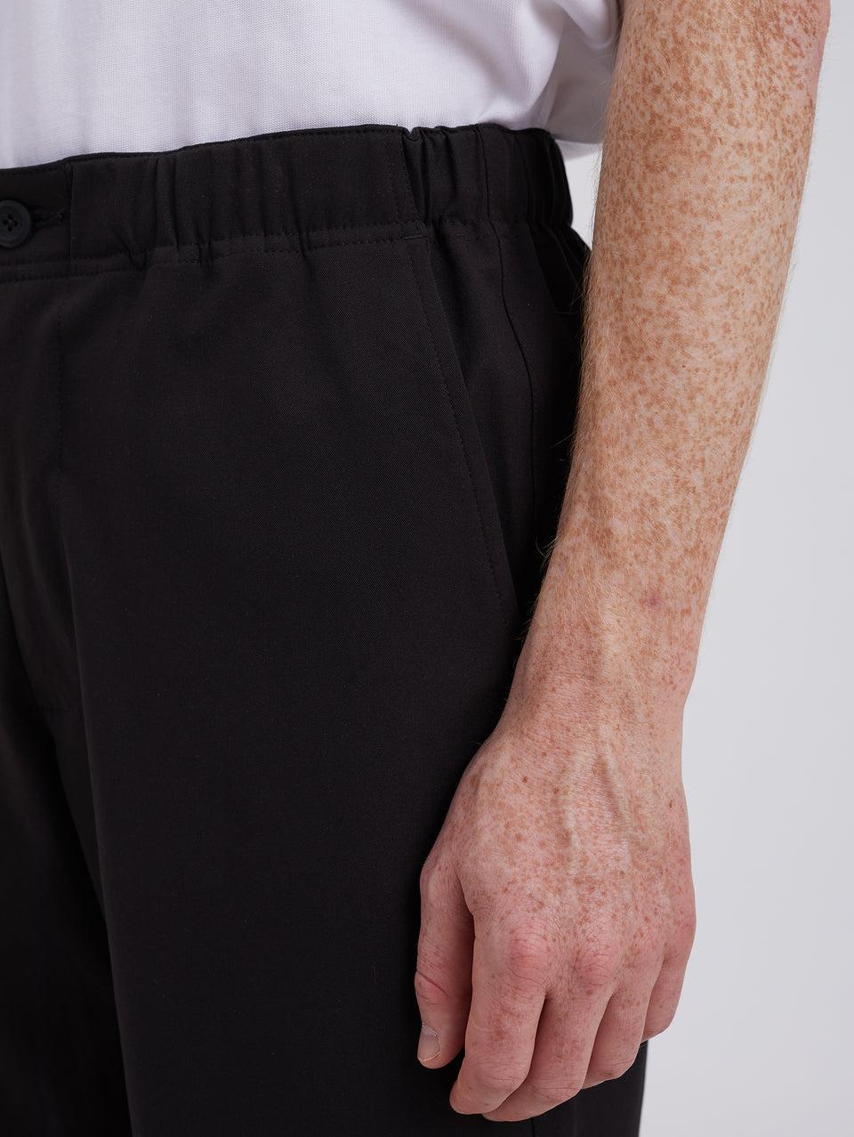 NORSE PROJECTS Pantaloni in Solotex con Elastico in Vita Nero Offerta