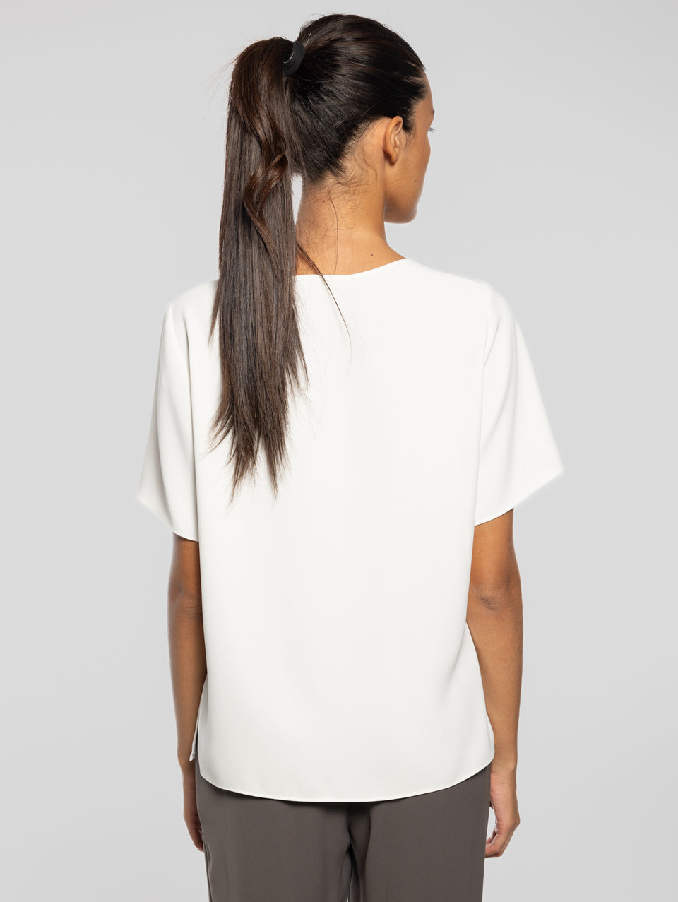 P.A.R.O.S.H. Blusa Girocollo con Maniche Corte Panna I Più Venduti