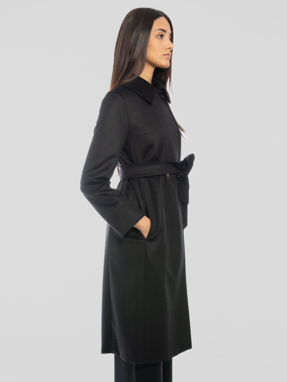 MAX MARA Cappotto Doppiopetto in Drap di Lana BCollag Nero Officina