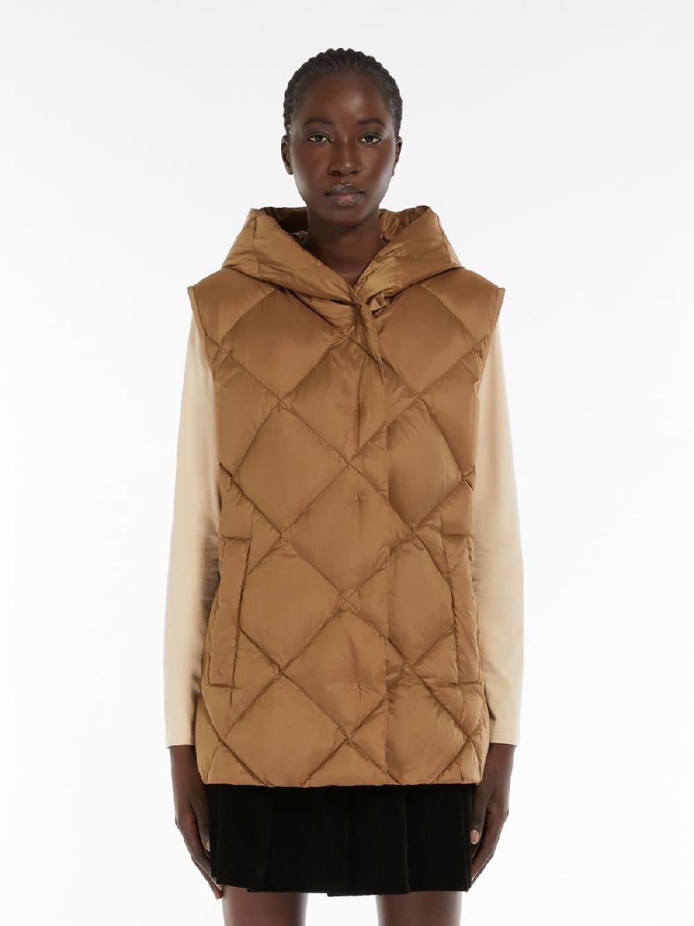 Weekend Gilet in tessuto tecnico trapuntato Economico