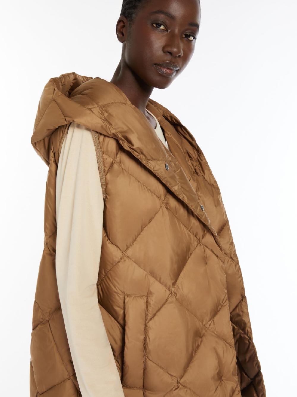 Weekend Gilet in tessuto tecnico trapuntato Economico