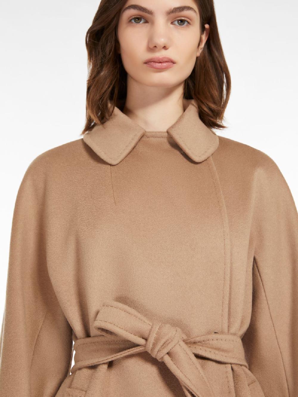 Weekend Cappotto in cachemire con cintura Italia