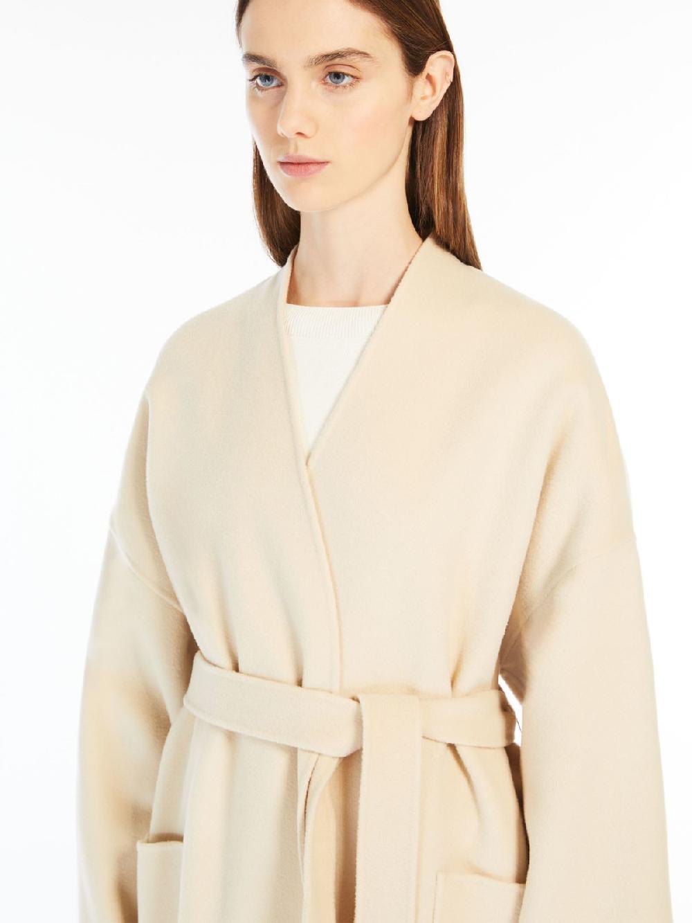 Weekend Cappotto a vestaglia in lana Qualità