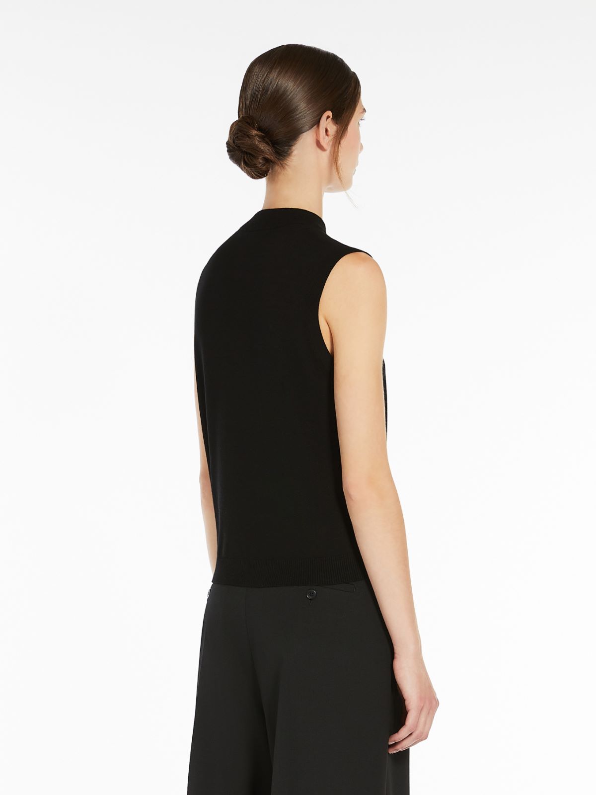 Weekend Top in filato di viscosa stretch Vendita