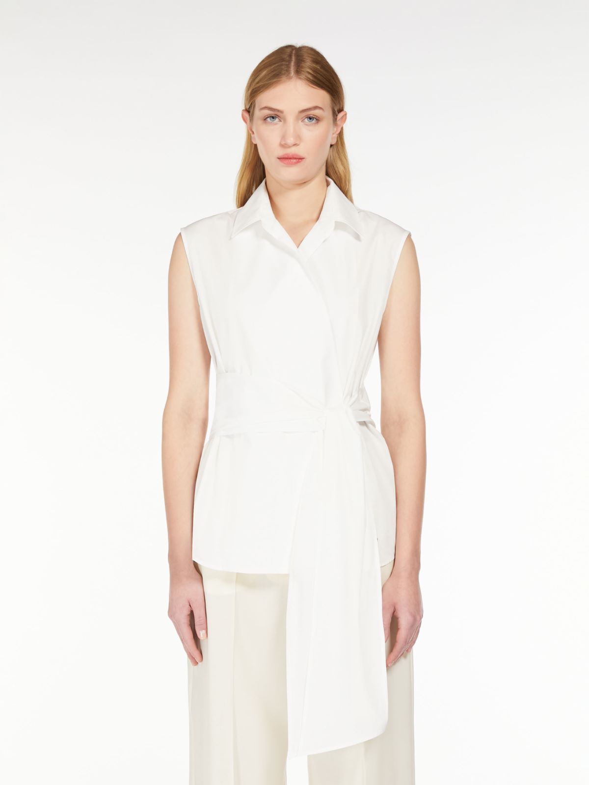 Weekend Camicia smanicata in popeline Fino Al -60%