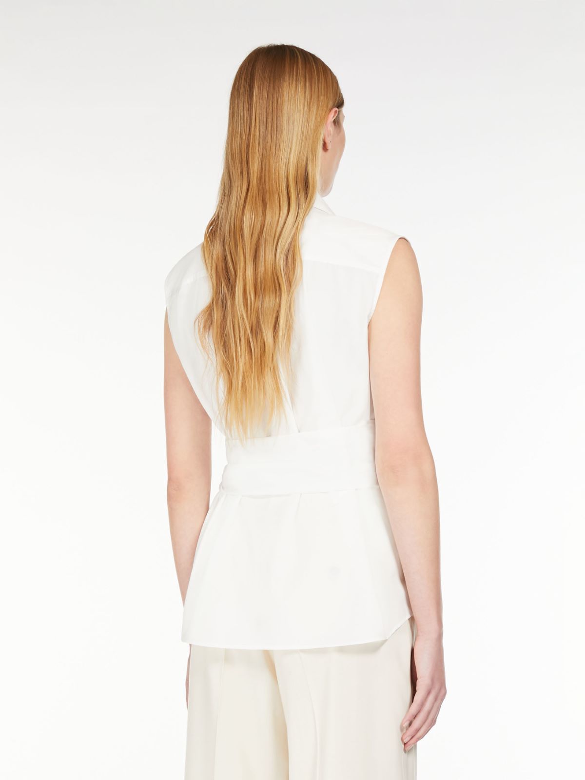 Weekend Camicia smanicata in popeline Fino Al -60%