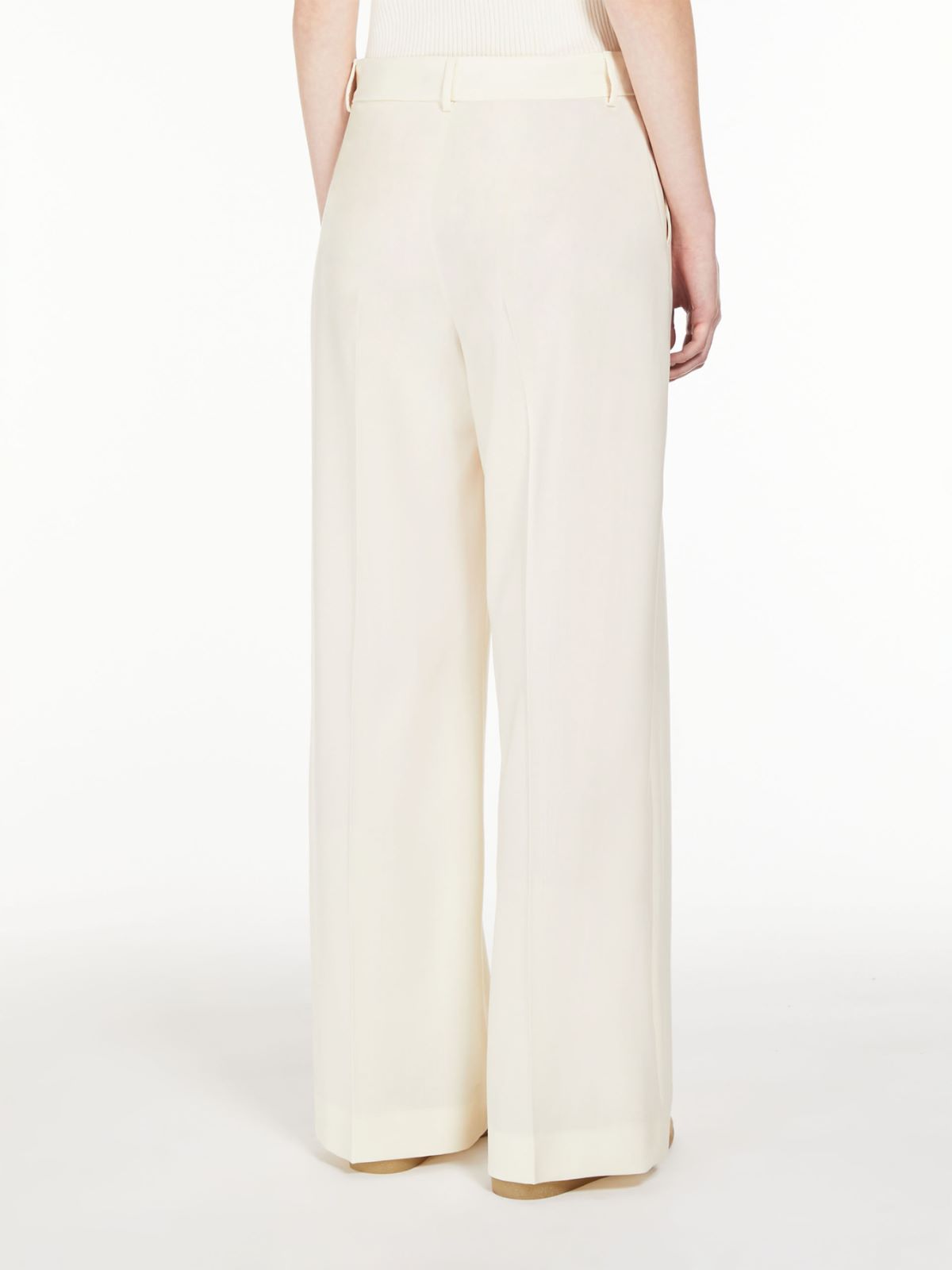 Weekend Pantalone lungo in lana Offerta