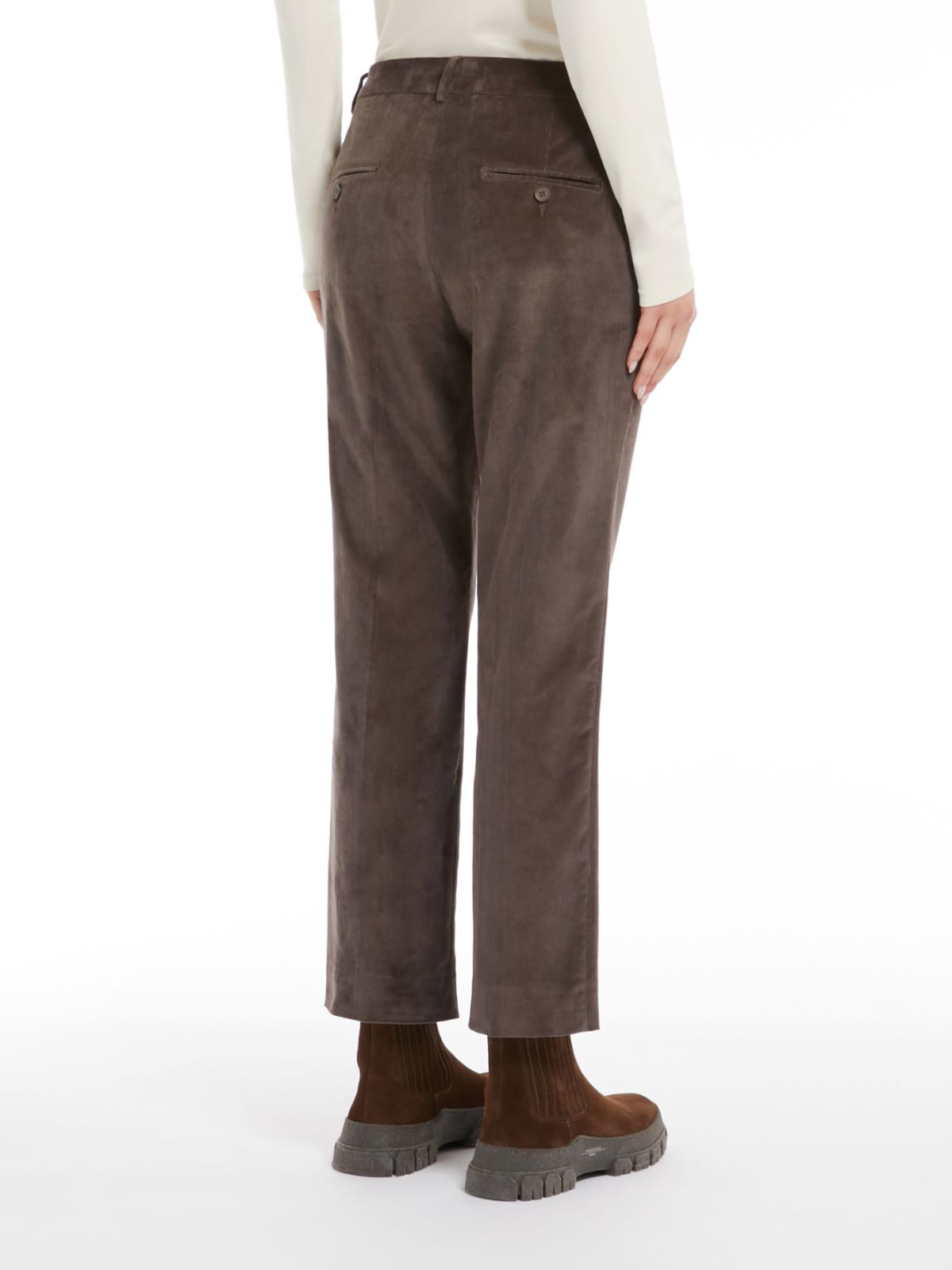 Weekend Pantalone in velluto a coste Offerte