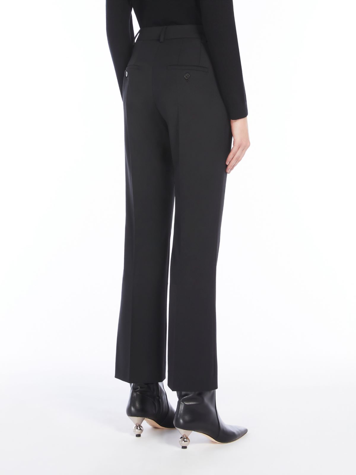 Weekend Pantalone dritto in lana tecnica Vendita