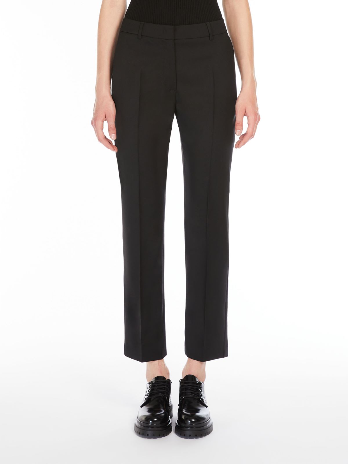 Weekend Pantalone a sigaretta in tela di lana 2025