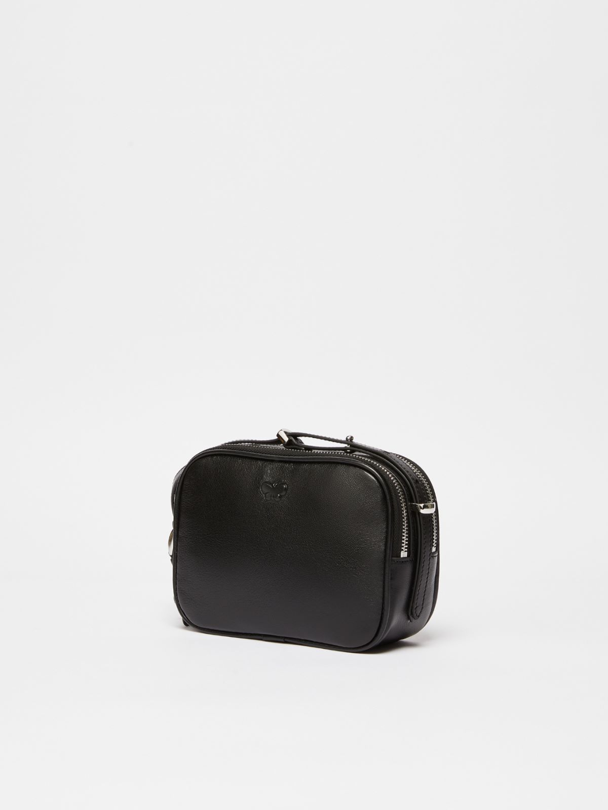 Weekend Mini bag in nappa lucida Offerta