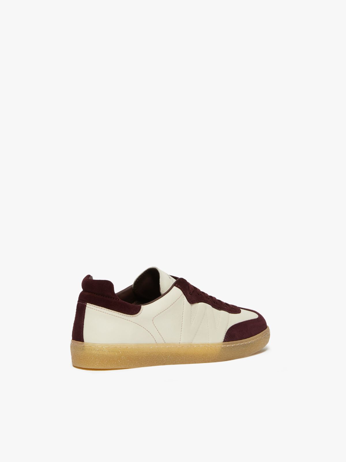 Weekend Sneaker in suede Consegna Veloce