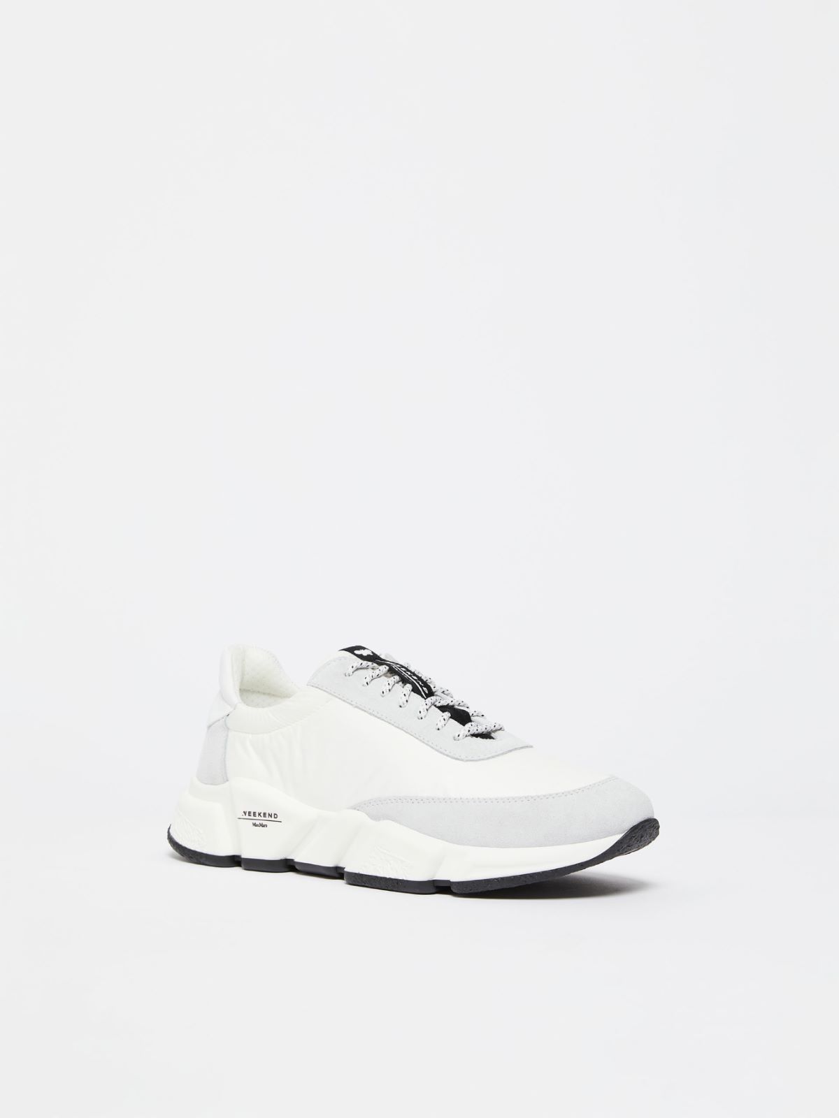 Weekend Running in nylon e pelle Fino Al -60%