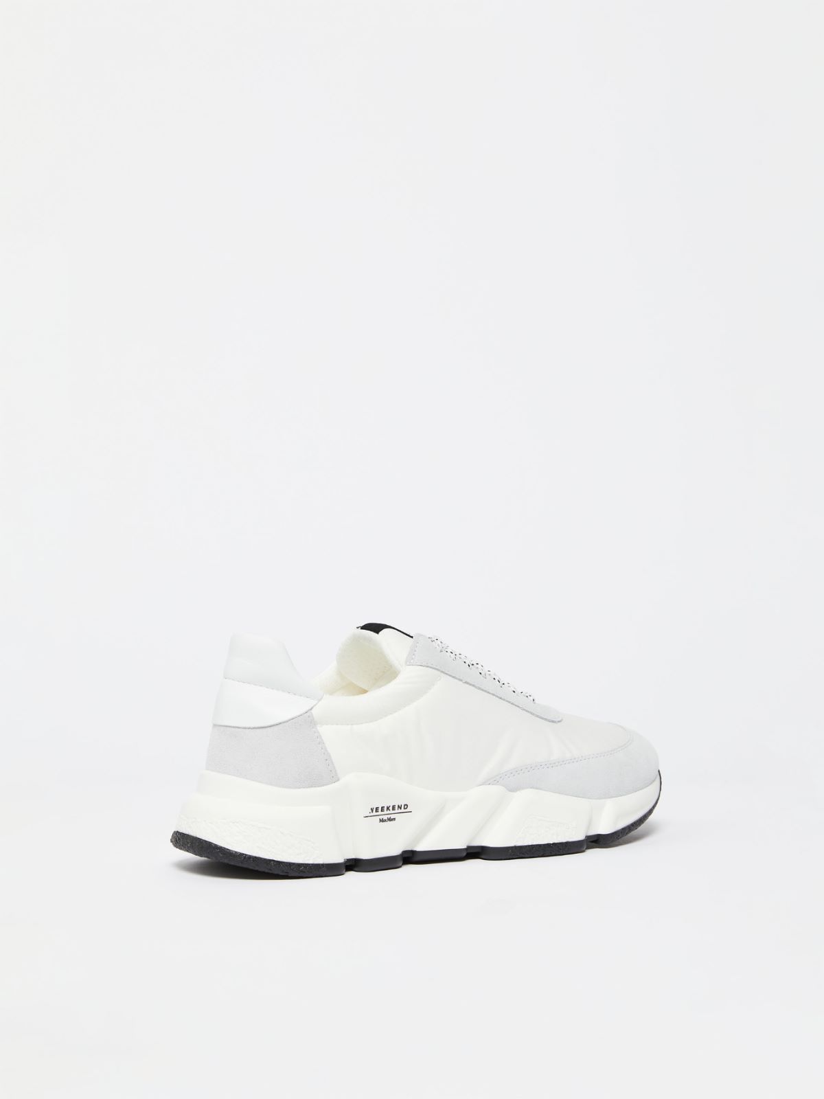 Weekend Running in nylon e pelle Fino Al -60%