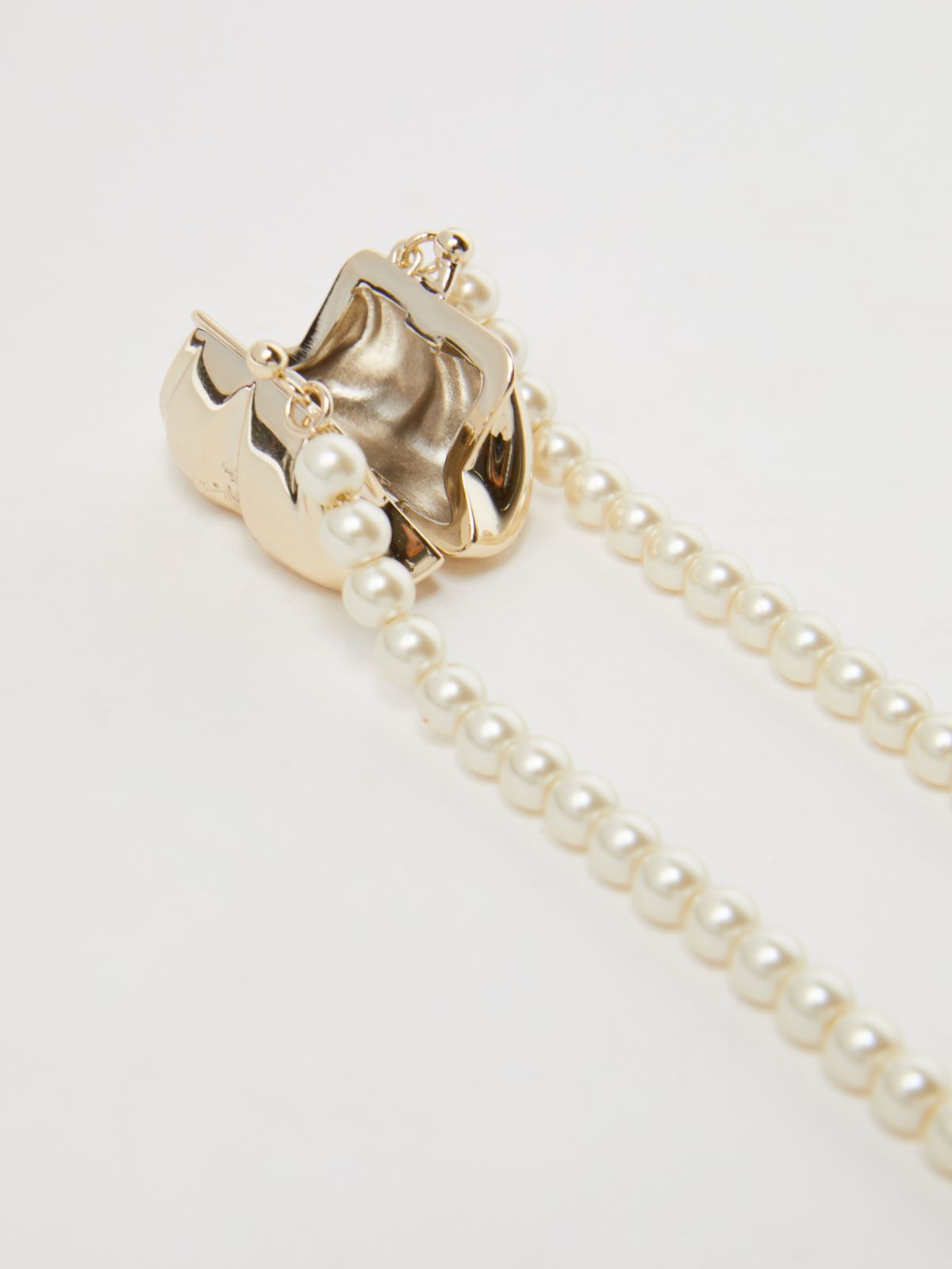 Weekend Collana di perle con charm Pasticcino 2025