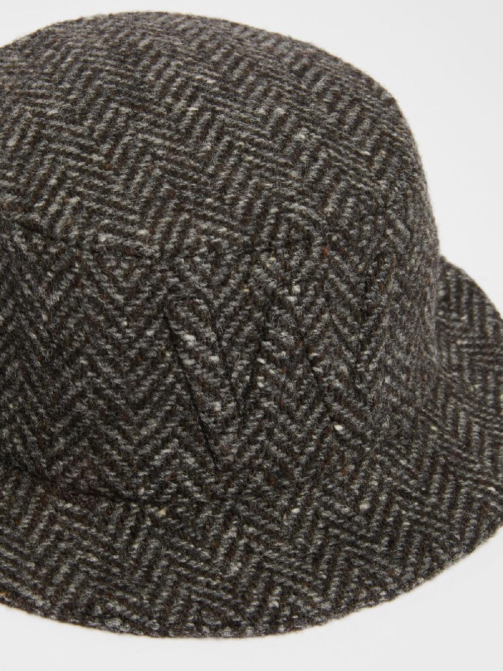 Weekend Cappello in tweed con logo Sconto