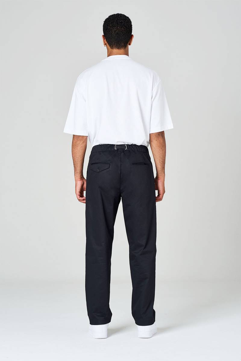 White sand Pantalone modello tuta con pinces Italia