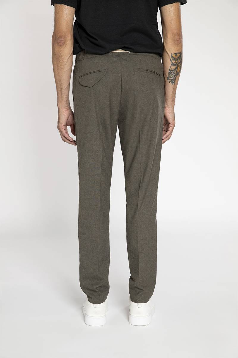 White sand Pantalone in tessuto effetto lana Offerta
