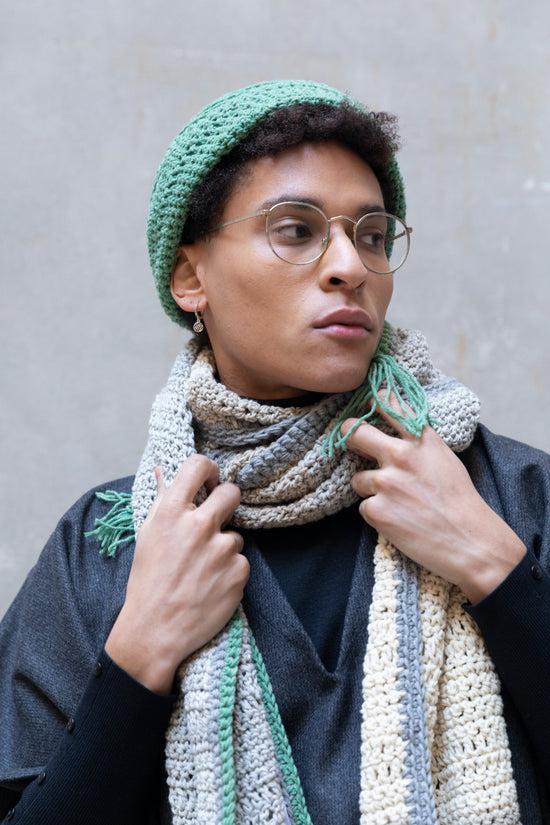 ﻿Zerobarracento Hand-knitted wool scarf Nuovo
