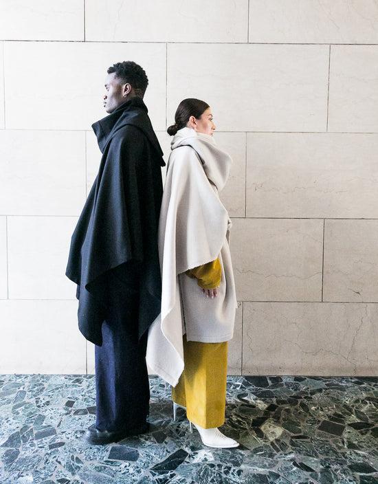 ﻿Zerobarracento Midi recycled wool cape Prezzo Ridotto